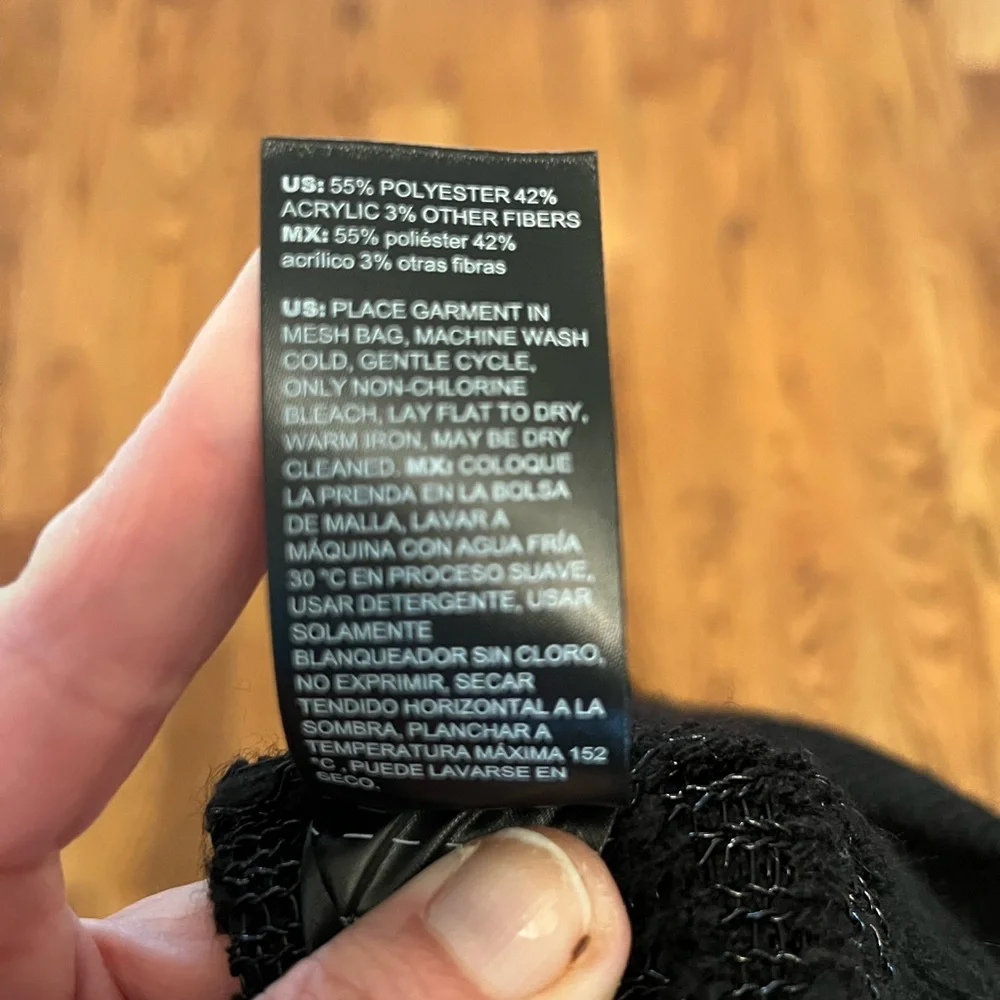 White House Black Market Metallic Jacquard Cardigan Sweater in Black Size Medium - Picture 10 of 10